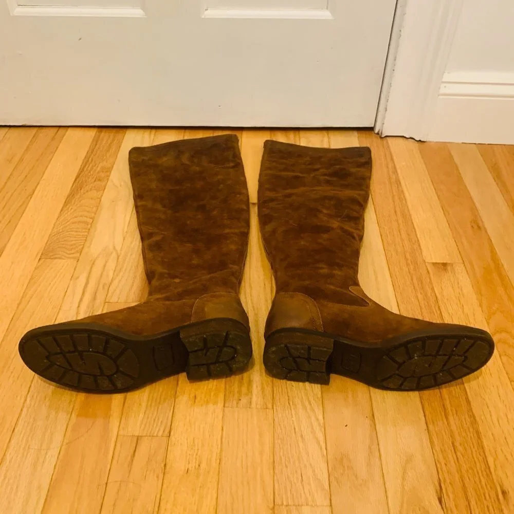 BORN WOMEN'S BORMAN BOOTS ROUND TOE Nubuck Brown Knee-High Riding Boots NEW
